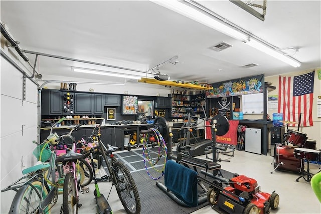 233 Penfold Pl, Harahan, LA 70123 - view of garage