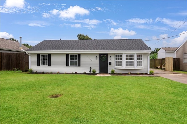 1909 Maryland Ave, Kenner, LA 70062 - ranch-style house with driveway