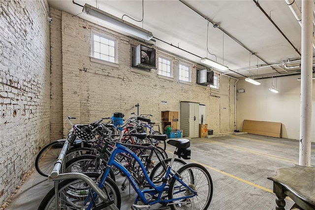 333 Girod St Unit 304, New Orleans, LA 70130 - view of garage