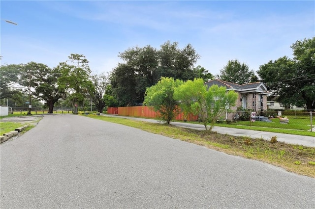 1500 Shirley Dr, New Orleans, LA 70114 - view of asphalt street