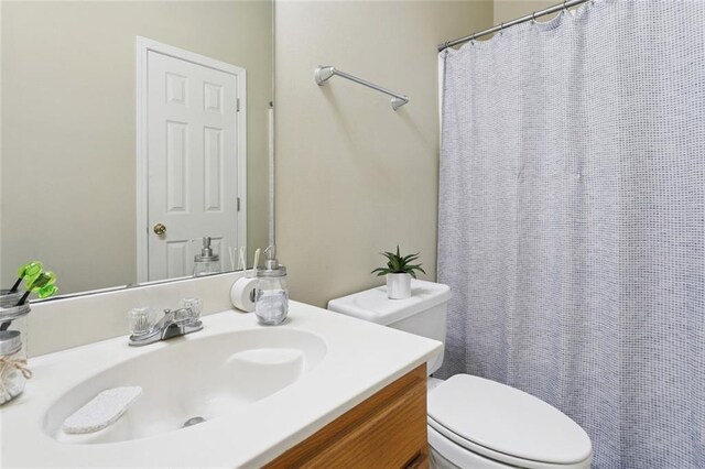 521 Spartan Dr Unit 10207, Slidell, LA 70458 - full bathroom featuring vanity and curtained shower