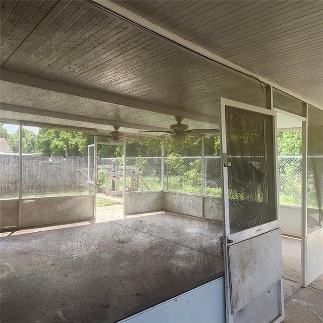 3020 Maureen Ln, Meraux, LA 70075 - unfurnished sunroom featuring plenty of natural light and a ceiling fan