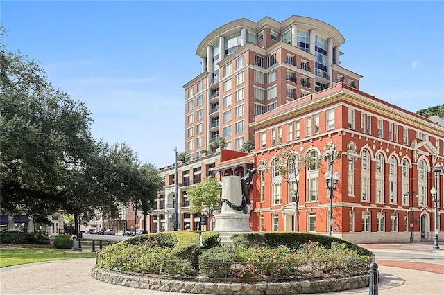 625 St Charles Ave Phd, Phd, New Orleans, LA 70130 - view of property