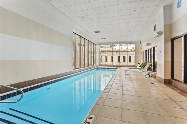 625 St Charles Ave Phd, Phd, New Orleans, LA 70130 - view of indoor community pool