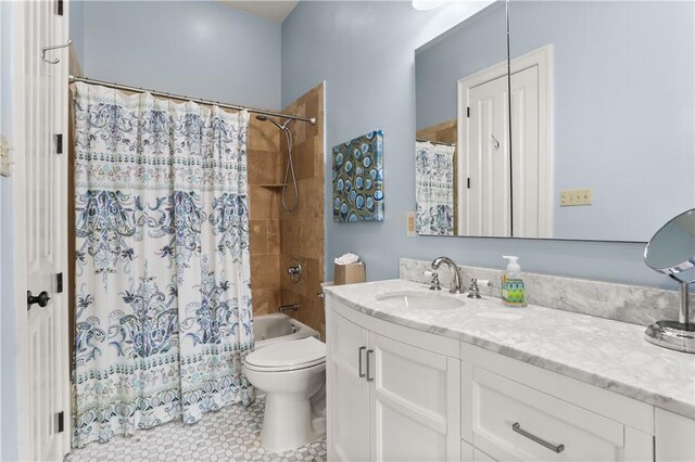 1210 Lyons St Unit 1210, New Orleans, LA 70115 - bathroom featuring vanity and shower / bath combo