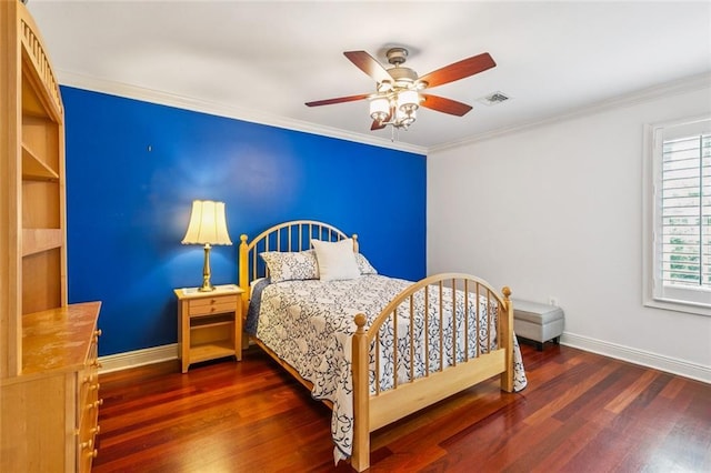 4917 Lake Vista Dr, Metairie, LA 70006 - bedroom with wood finished floors, crown molding, and ceiling fan