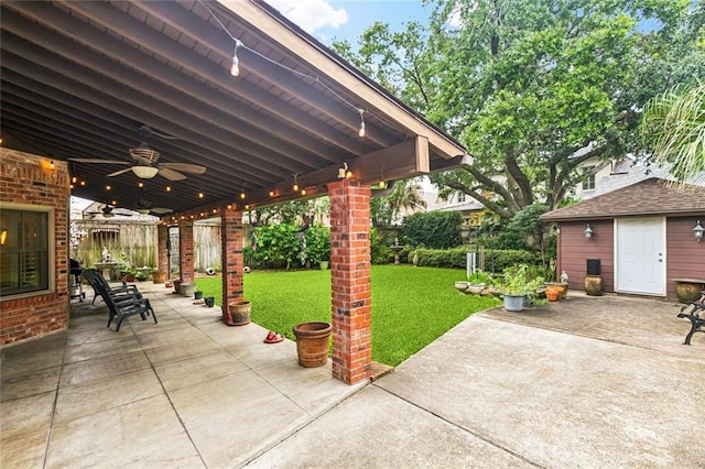 4917 Lake Vista Dr, Metairie, LA 70006 - view of patio with a ceiling fan