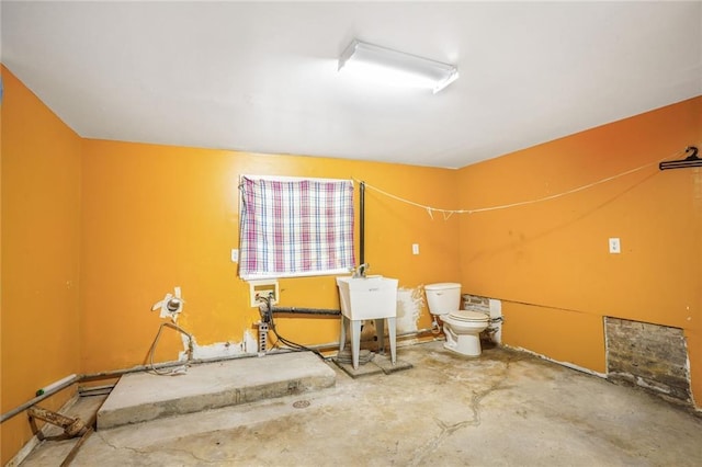 4124 Eve St, New Orleans, LA 70125 - spare room featuring unfinished concrete floors