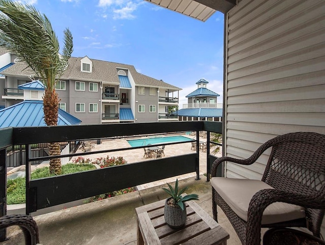 420 Metairie Hammond Hwy Unit 225, Metairie, LA 70005 - balcony with a residential view