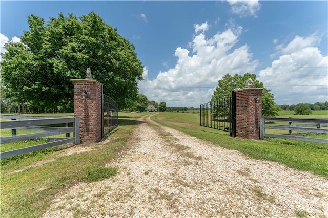 31 Allen Hill Rd, Tylertown, MS 39667 - view of gate