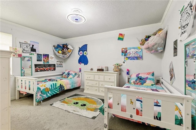 2041 Glencove Ln, Terrytown, LA 70056 - bedroom with crown molding, carpet flooring, and a textured ceiling
