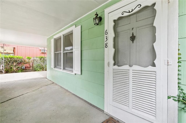 638 Huntlee Dr, New Orleans, LA 70131 - property entrance featuring a porch