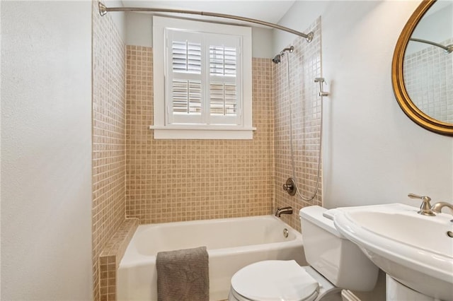 1016 Constantinople St, New Orleans, LA 70115 - bathroom with bathing tub / shower combination and a sink
