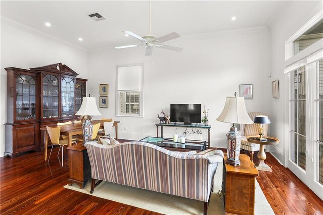 417 Eleonore St, New Orleans, LA 70115 - living room featuring wood finished floors, ornamental molding, a ceiling fan, and recessed lighting