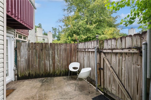 181 Sandra Del Mar Dr Unit 181, Mandeville, LA 70448 - view of patio featuring a gate