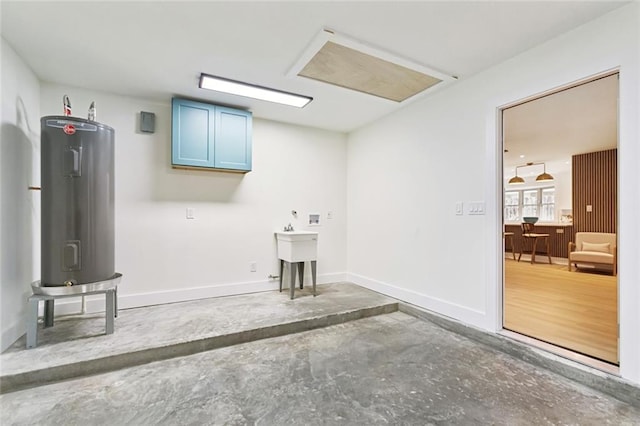 1528 N Cumberland St, Metairie, LA 70003 - basement with water heater and baseboards