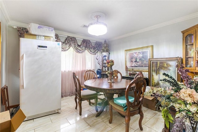 1435 Monterrey Blvd, Baton Rouge, LA 70815 - dining room with crown molding