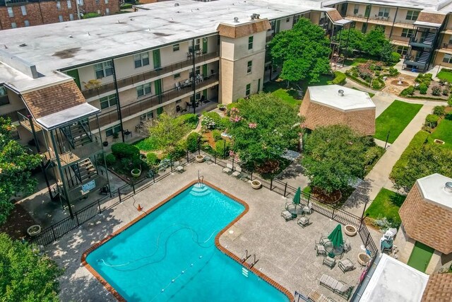 2708 Whitney Pl Unit 901, Metairie, LA 70002 - view of community pool