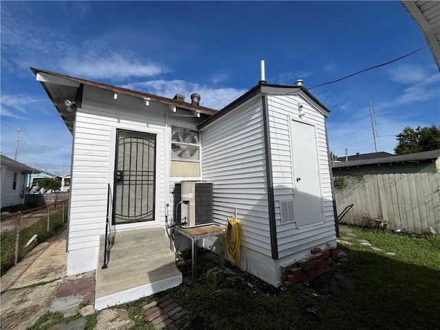 242830 A P Tureaud Ave, New Orleans, LA 70119 - rear view of property with entry steps