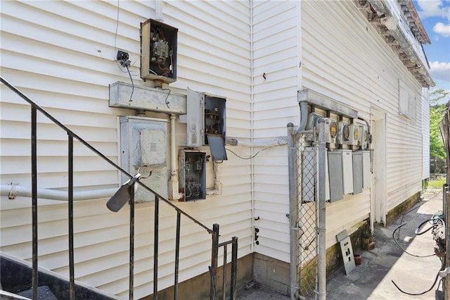 2033 Desire St, New Orleans, LA 70117 - photo 8