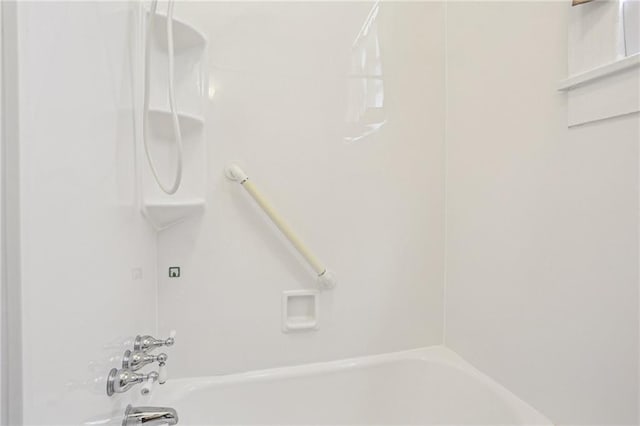 53941 Angela St, Arabi, LA 70032 - bathroom with  shower combination