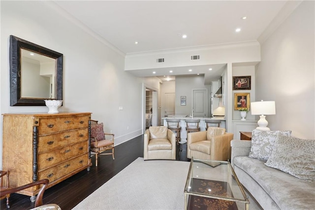 111 Audubon St Unit 202, New Orleans, LA 70118 - living room featuring crown molding, wood finished floors, and recessed lighting