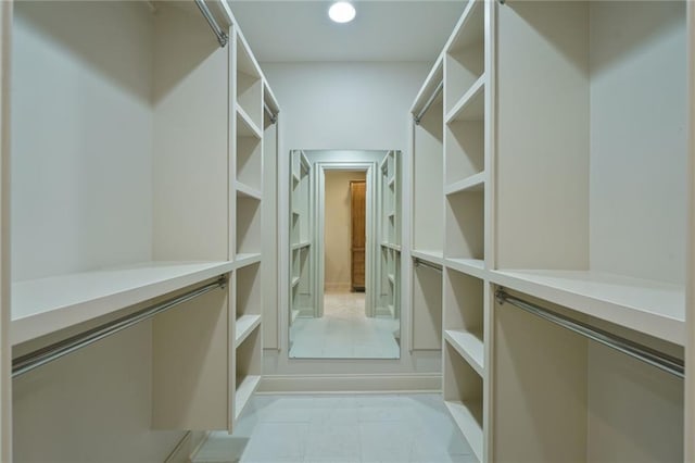 2232 N Starrett Rd, Metairie, LA 70003 - view of walk in closet