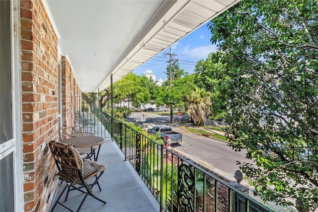 4370 Lasalle St -, Unit New Orleans, LA 70115 - view of balcony