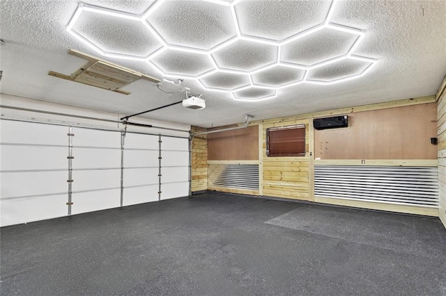 811 Franklin Ct, Slidell, LA 70458 - garage featuring a garage door opener