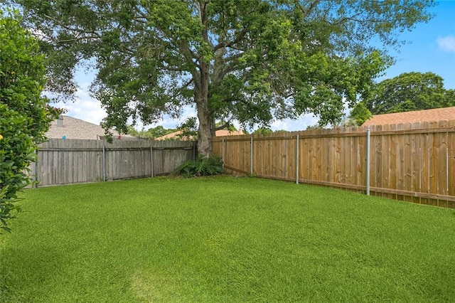 811 Franklin Ct, Slidell, LA 70458 - view of fenced backyard