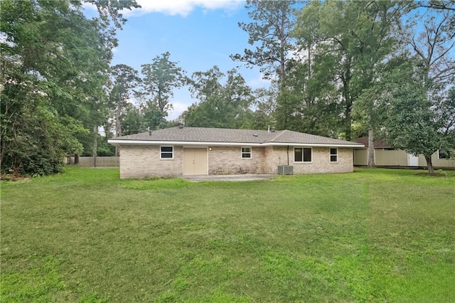 310 Blackburn Rd, Hammond, LA 70401 - rear view of property with a patio