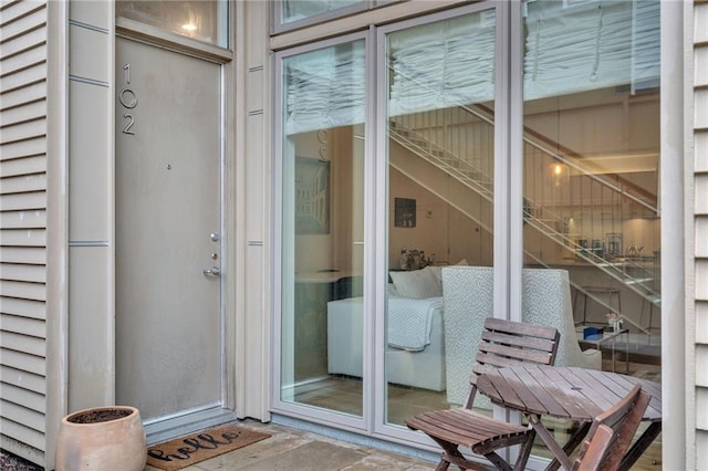 5940 Magazine St Unit 102, New Orleans, LA 70115 - doorway to property
