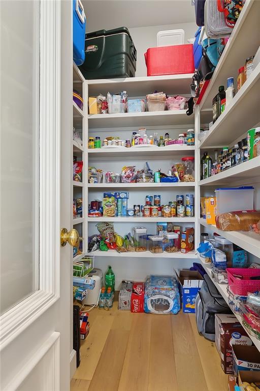 1193 Delta Ln, Covington, LA 70433 - view of pantry
