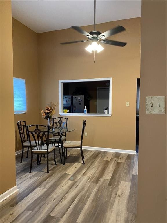 208 Amapola Cir, Terrytown, LA 70056 - dining area featuring wood finished floors and ceiling fan