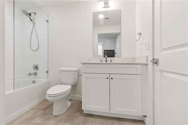 2100 Saint Thomas St Unit 202, New Orleans, LA 70130 - bathroom with vanity and bathing tub / shower combination
