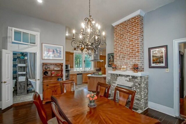 1025 General Pershing St, New Orleans, LA 70115 - dining room with wood finished floors and a chandelier