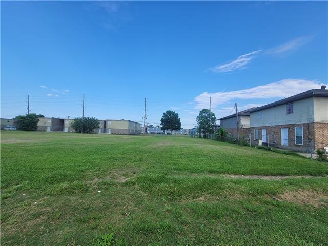 Justin Ln, Harvey, LA 70058