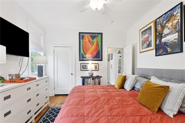 3116 Beaulieu St, Metairie, LA 70001 - bedroom with light wood-style floors and ceiling fan