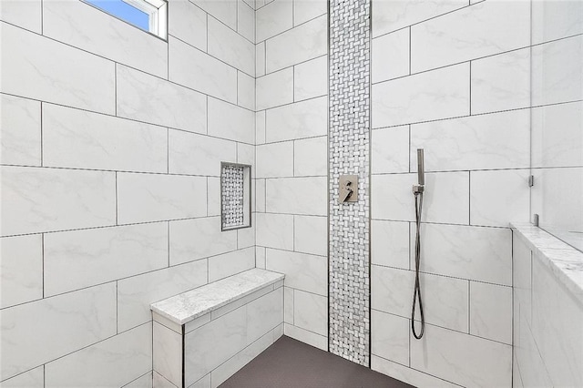 5502 Wilton Dr, New Orleans, LA 70122 - full bath with tiled shower