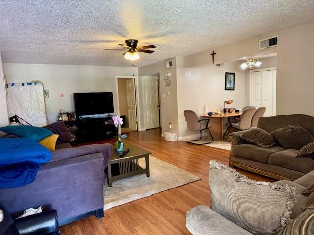 6258-6260 Bellaire Dr, New Orleans, LA 70124 - photo 3