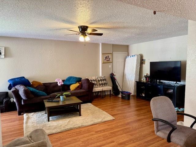6258-6260 Bellaire Dr, New Orleans, LA 70124 - photo 4