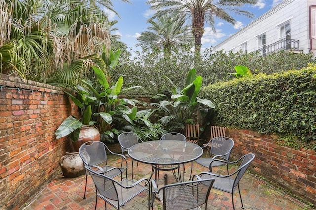 740 Esplanade Ave Unit 3, New Orleans, LA 70116 - view of patio / terrace with outdoor dining space