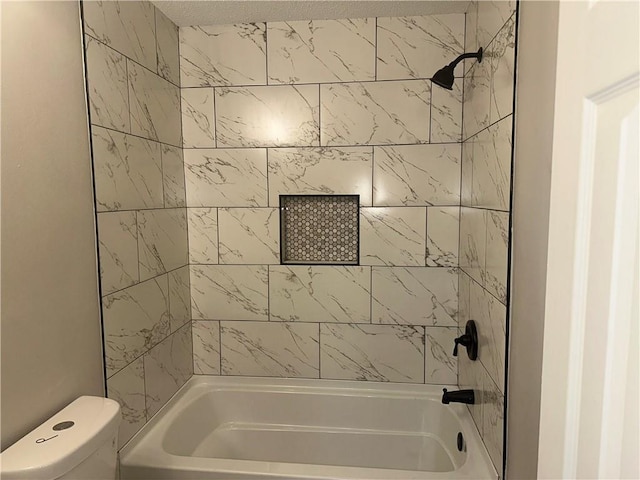 2012 S Sugar Ridge Rd, La Place, LA 70068 - bathroom with washtub / shower combination
