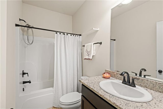 42059 Wood Ave, Ponchatoula, LA 70454 - bathroom with vanity and shower / bath combo with shower curtain