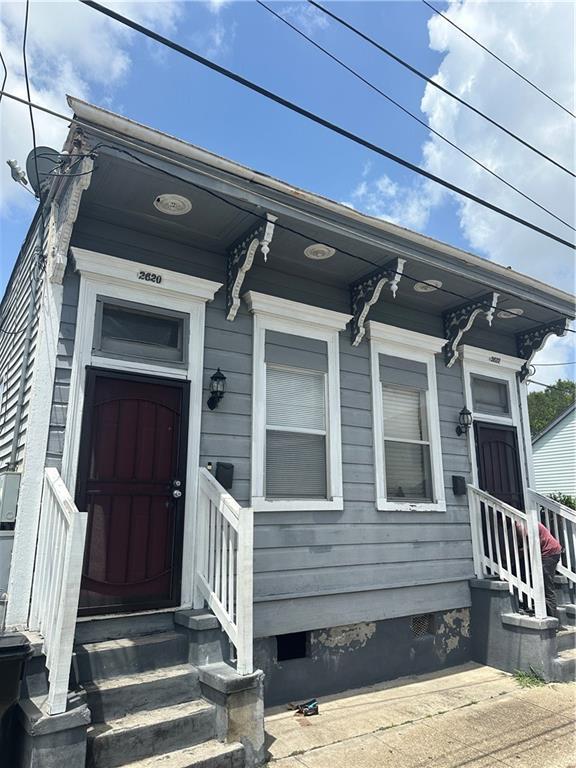 2620-22 Philip St, New Orleans, LA 70113 - property entrance