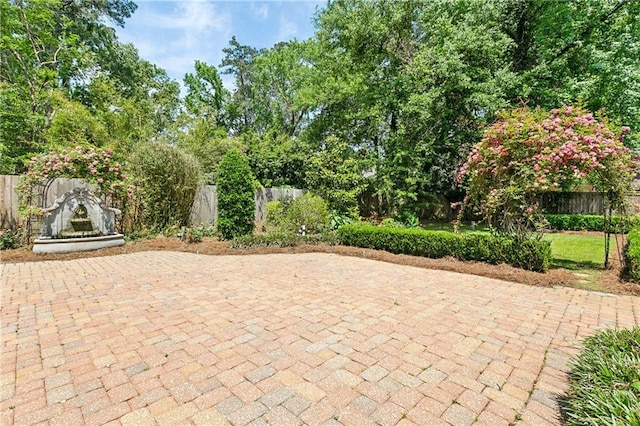 104 Acadian Ln, Mandeville, LA 70471 - view of patio / terrace