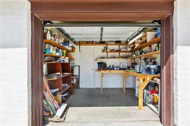 1424 Pecan Ave, Metairie, LA 70001 - view of garage