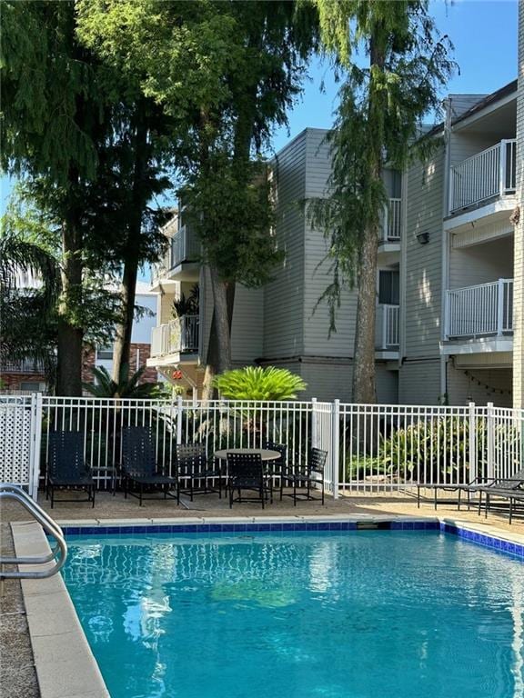 3805 Houma Blvd Unit A243, Metairie, LA 70006 - view of community pool