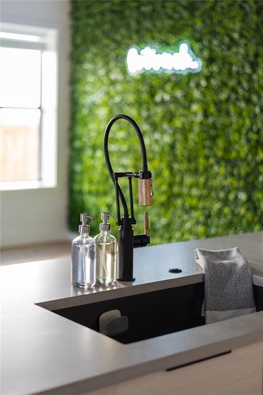 424 S Lopez St, New Orleans, LA 70119 - detailed view of a sink