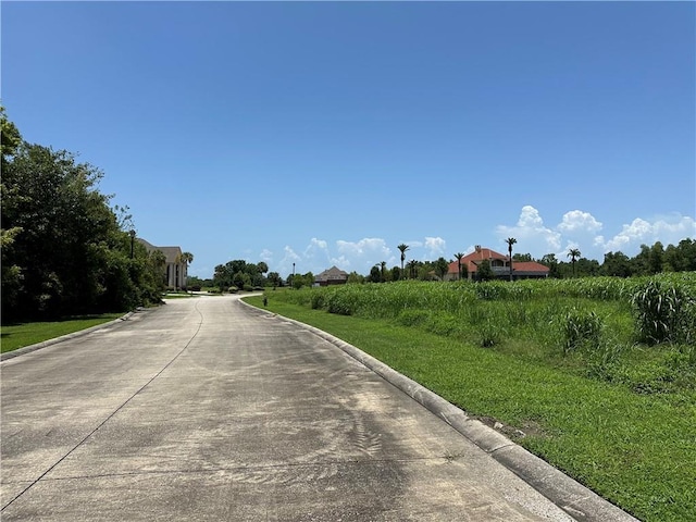 5440 Eastover Dr S, New Orleans, LA 70128 - photo 2